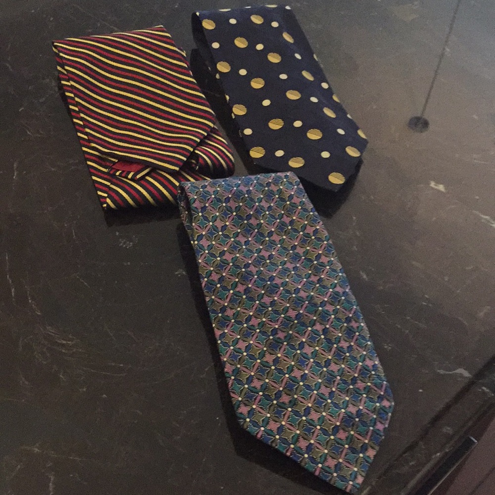 Men’s hundred percent silk ties